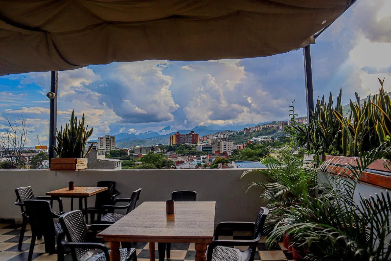 Havana Hostel Cali & Dance School