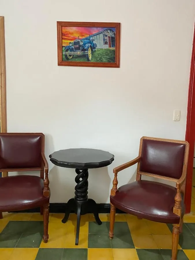 Havana Hostel Cali & Dance School
